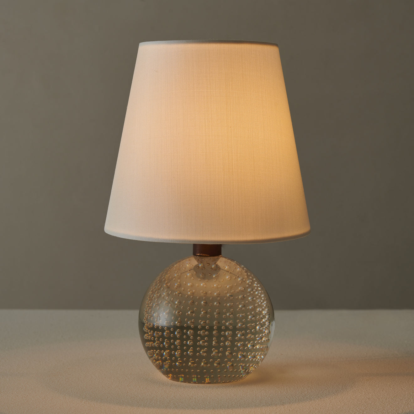 BULLICANTE GLASS BOUDOIR  TABLE LAMP